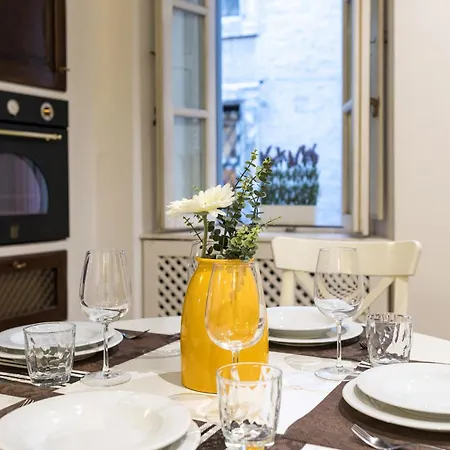 Boutique Pantheon Apartment *